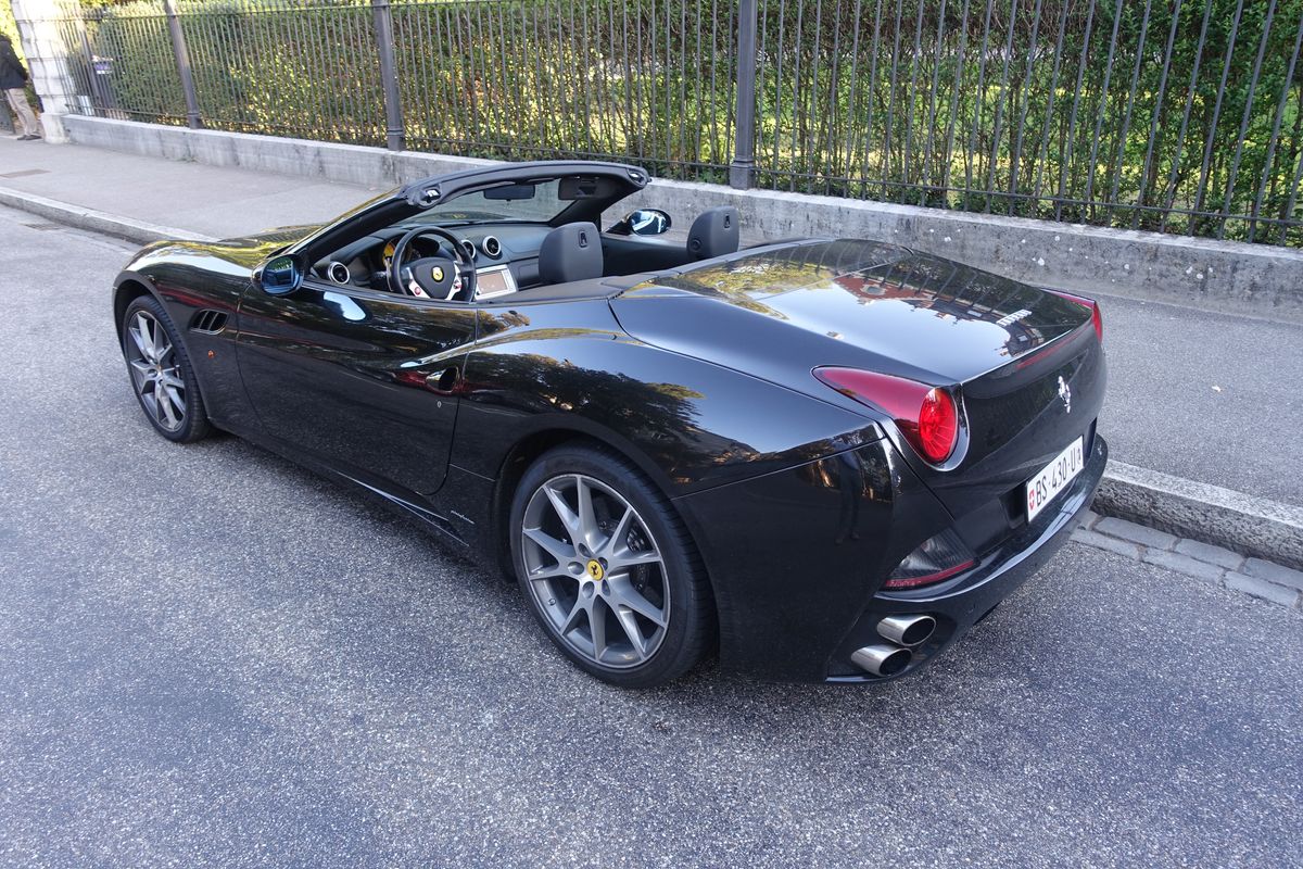Ferrari California