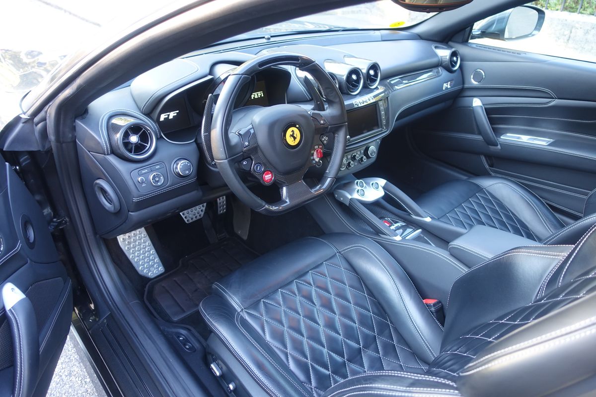 Ferrari FF