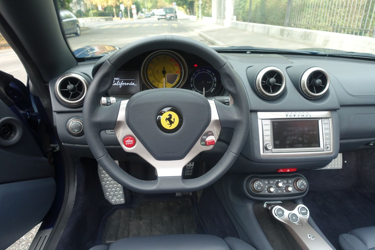 Ferrari California 30