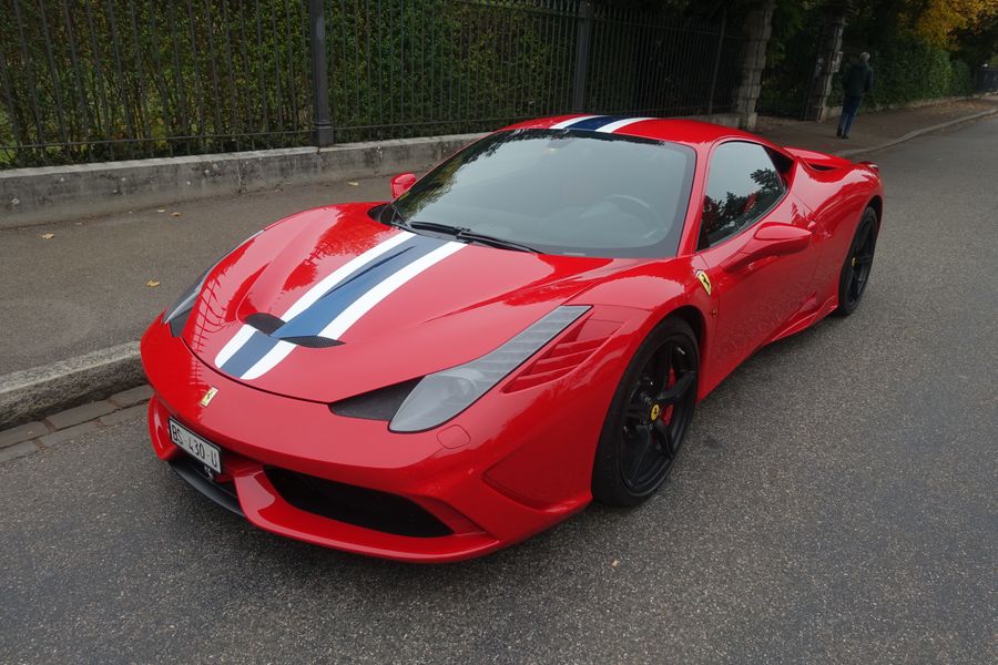 /en/stock/previously-sold/details/ferrari-458-speciale/89