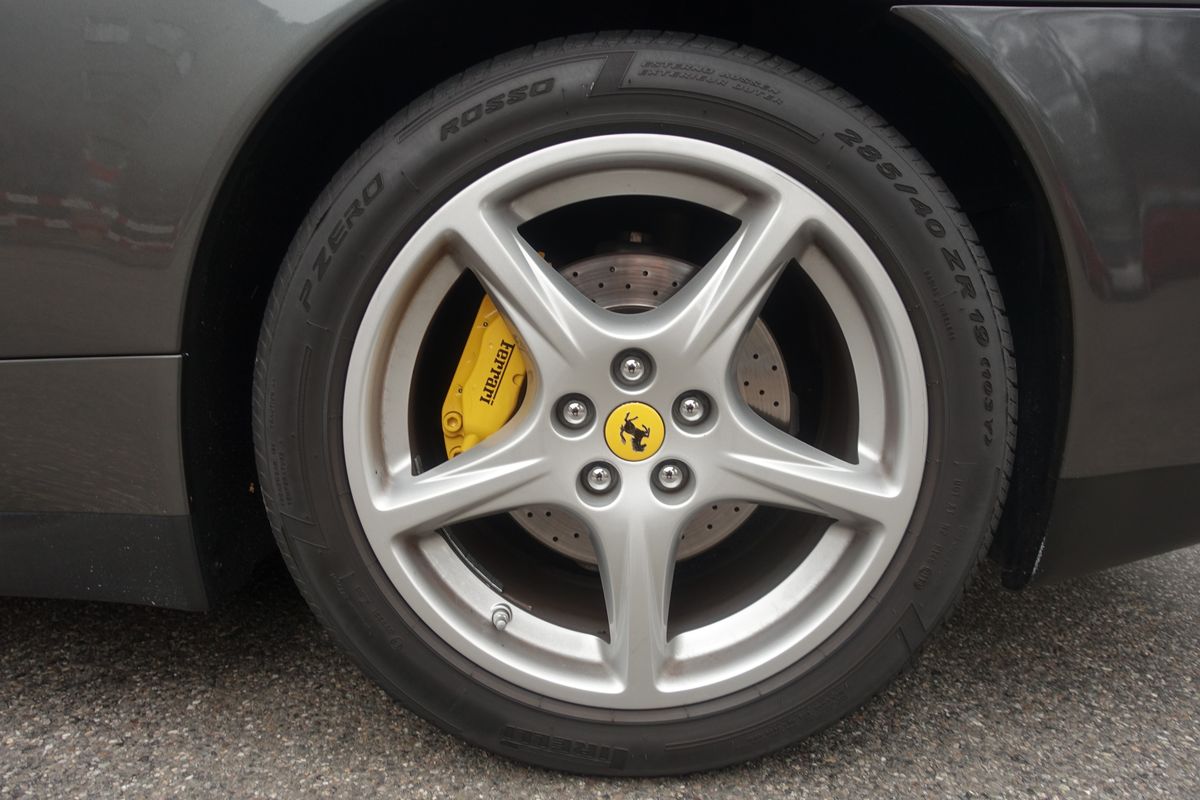 Ferrari 612 Scaglietti