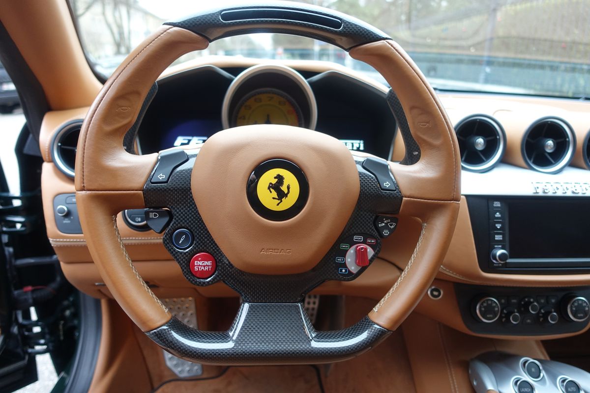 Ferrari FF