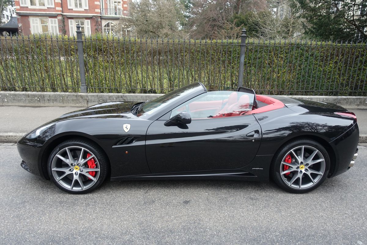 Ferrari California