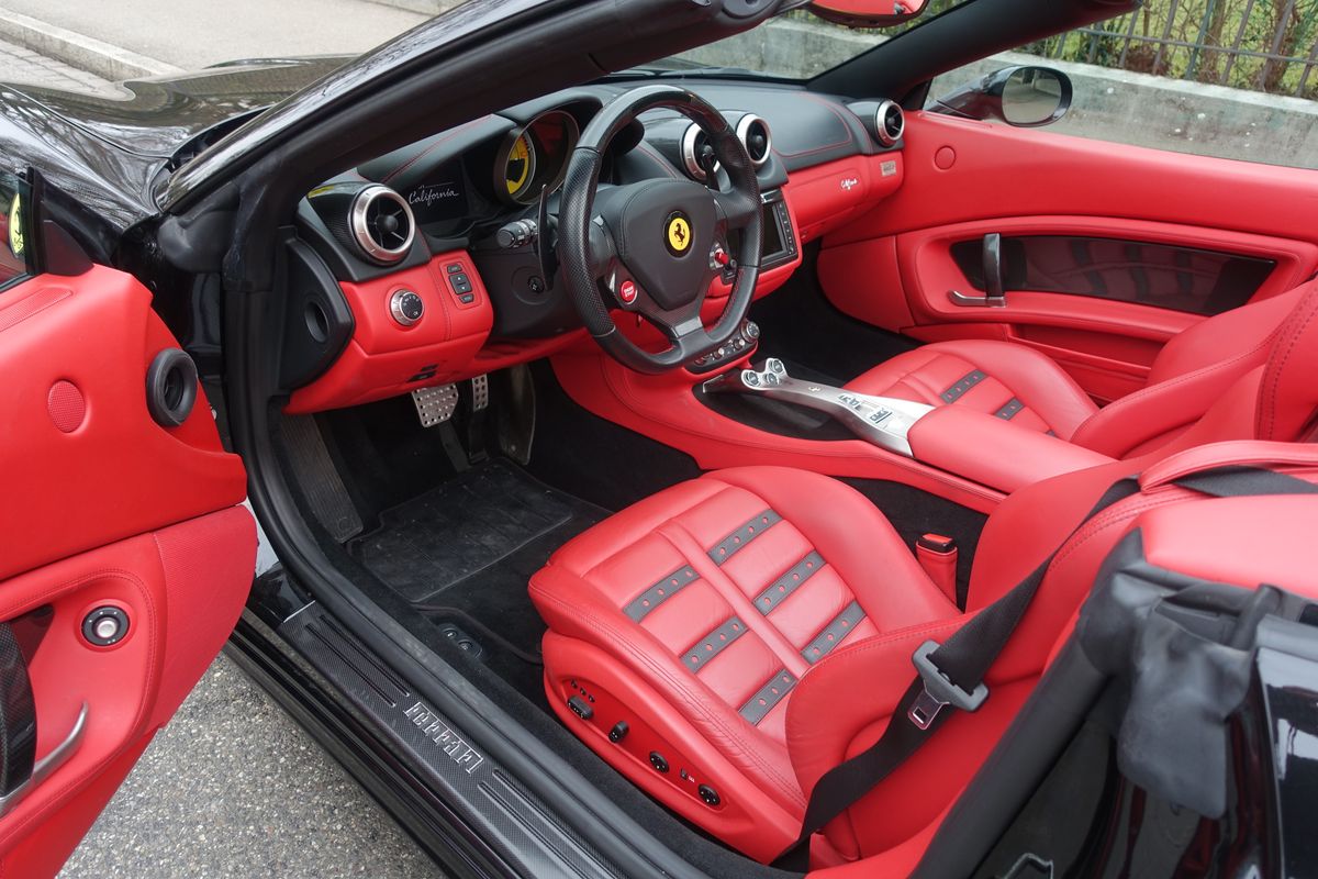 Ferrari California