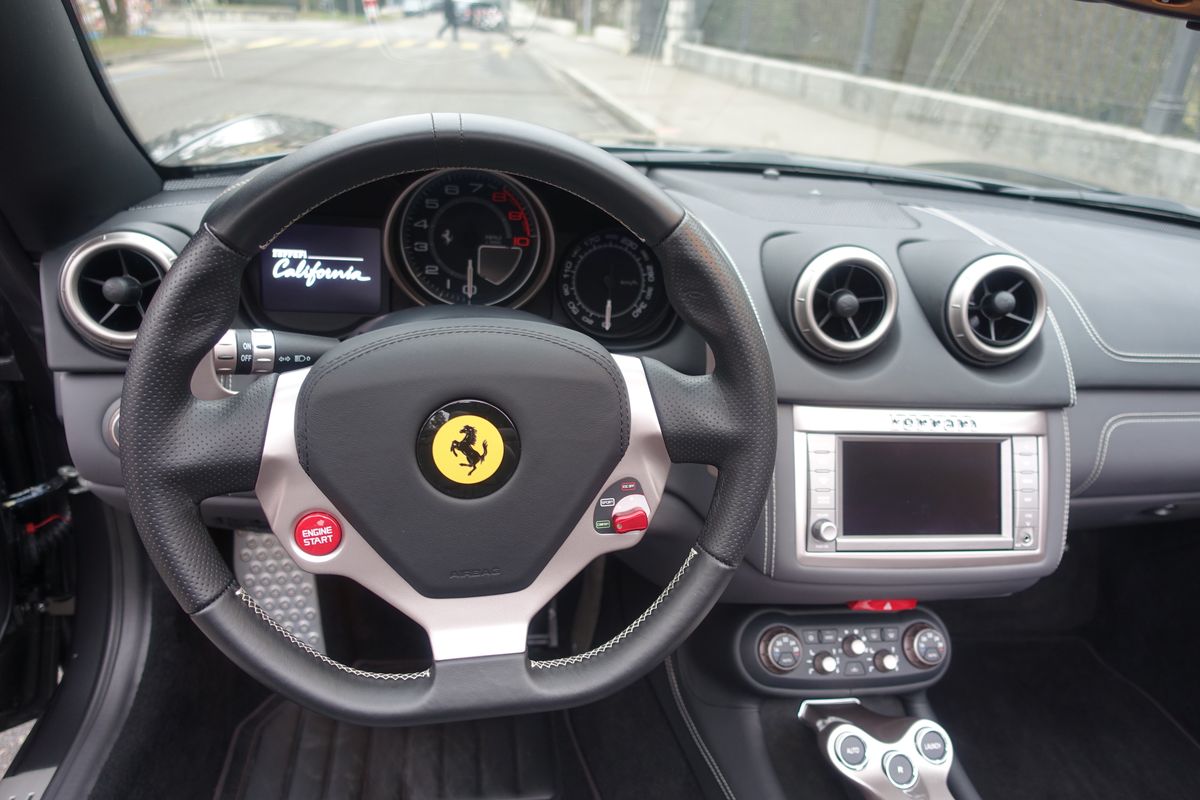 Ferrari California 30