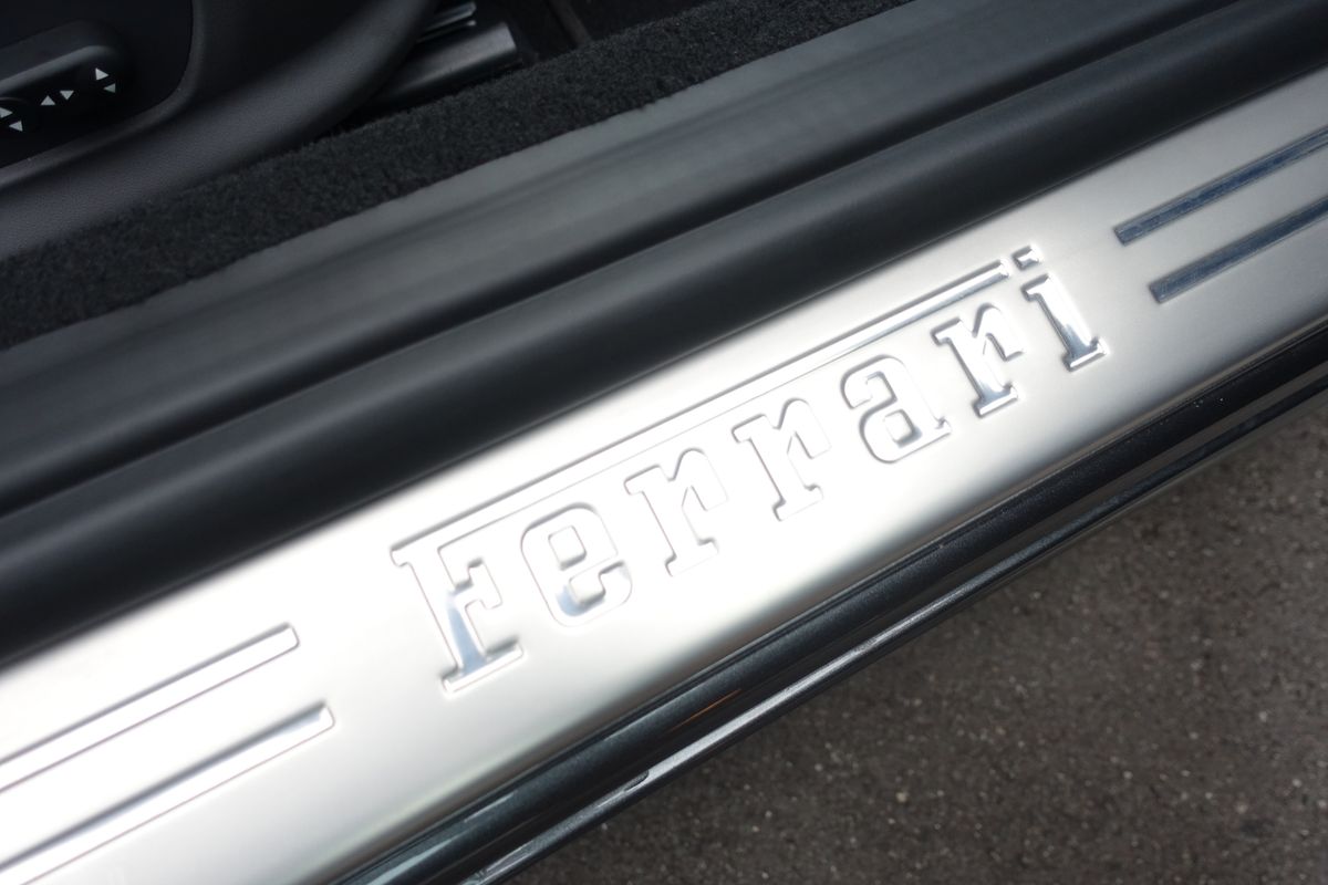 Ferrari California 30