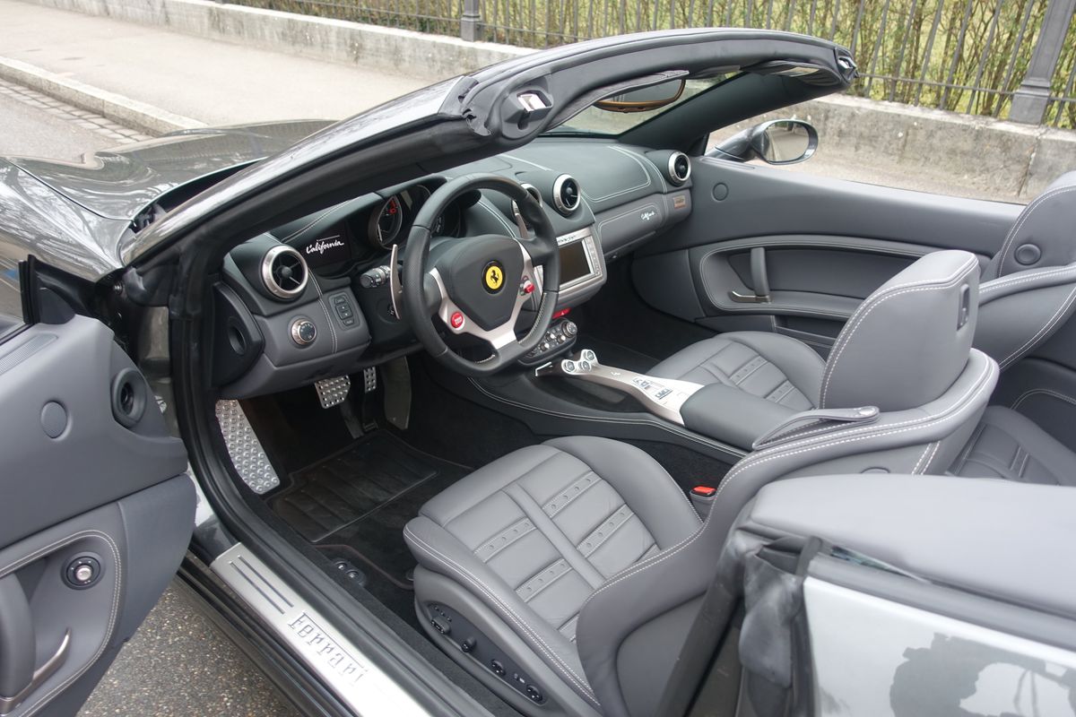 Ferrari California 30