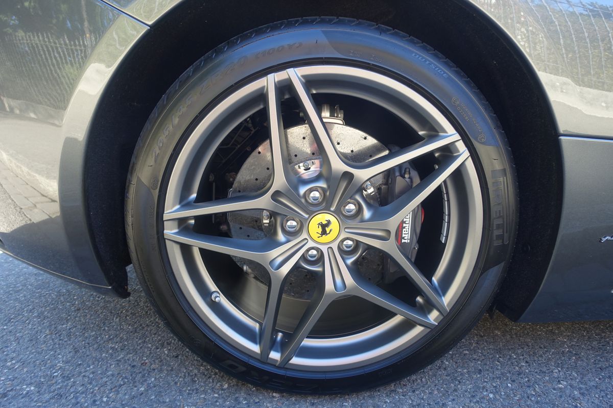 Ferrari California 30