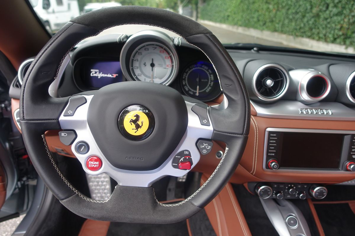 Ferrari California T