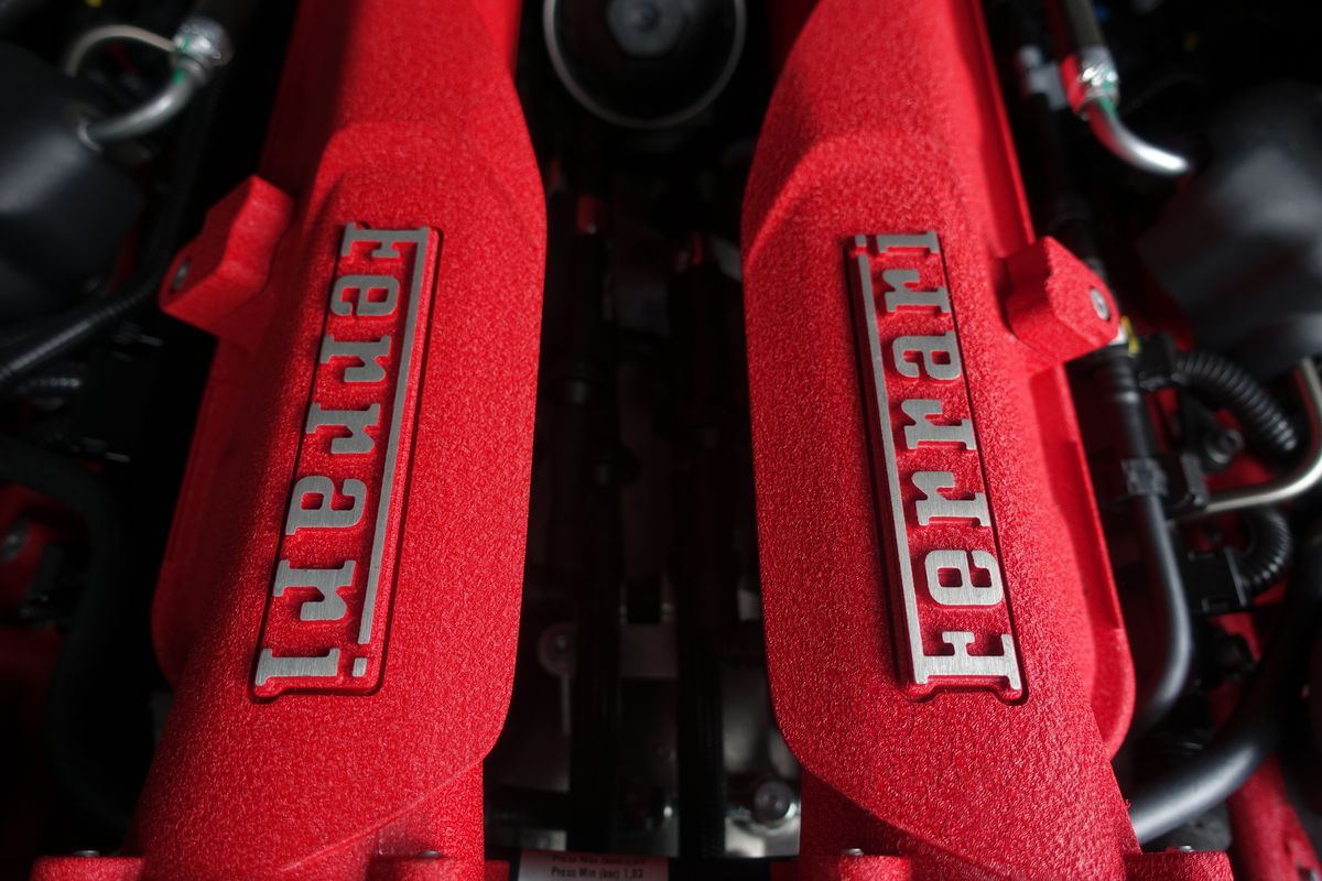 Ferrari California T