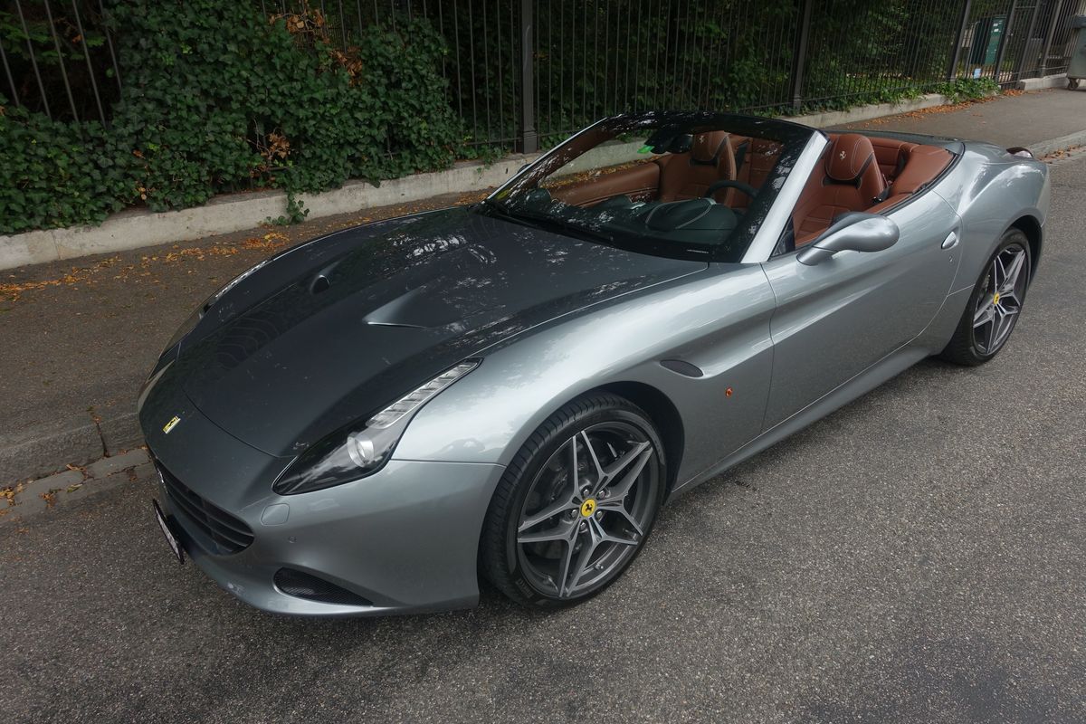 Ferrari California T