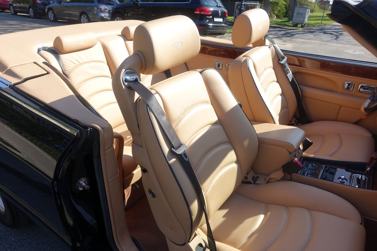 Bentley Azure Mulliner