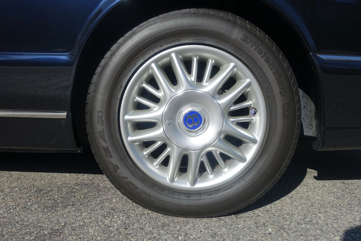 Bentley Azure Mulliner