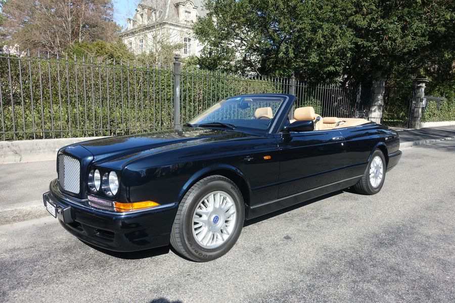 /en/stock/previously-sold/details/bentley-azure-mulliner/111
