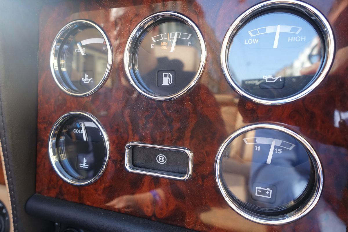 Bentley Azure Mulliner