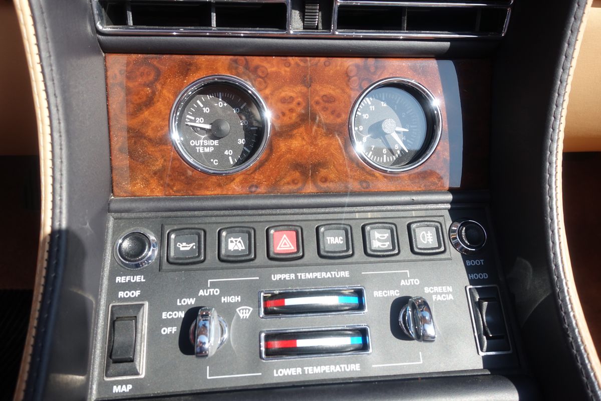 Bentley Azure Mulliner