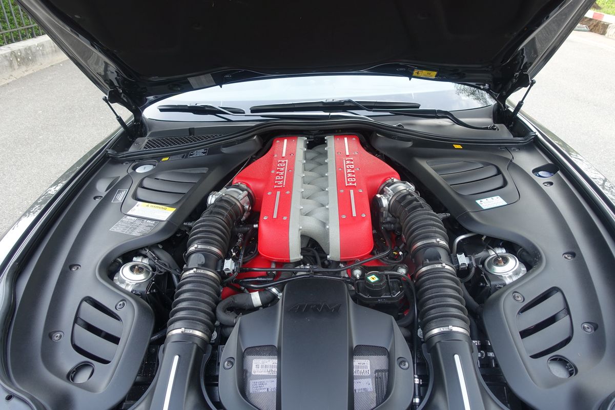 Ferrari GTC4 Lusso