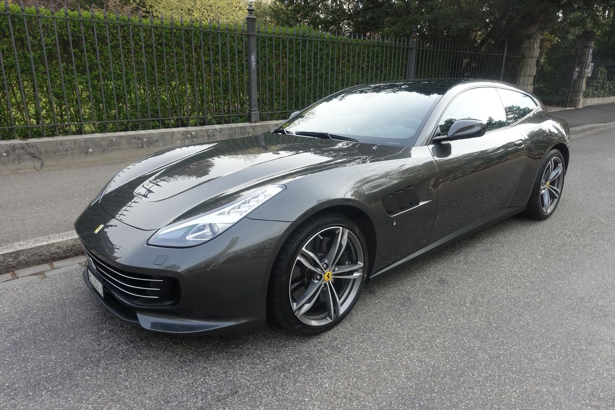 Ferrari GTC4 Lusso