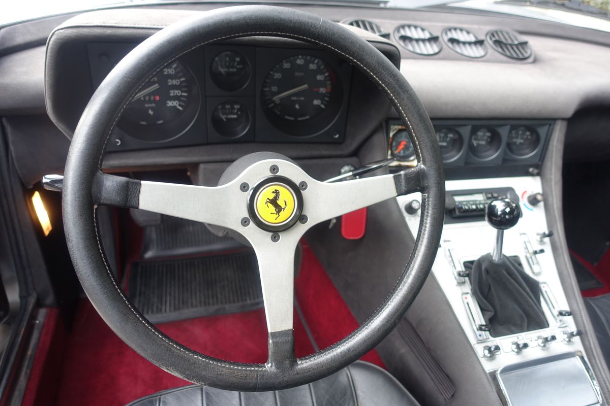 Ferrari 365 GTC/4