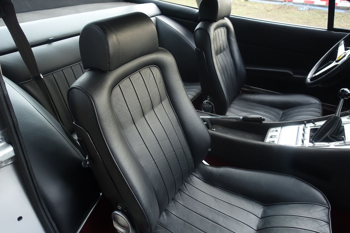 Ferrari 365 GTC/4