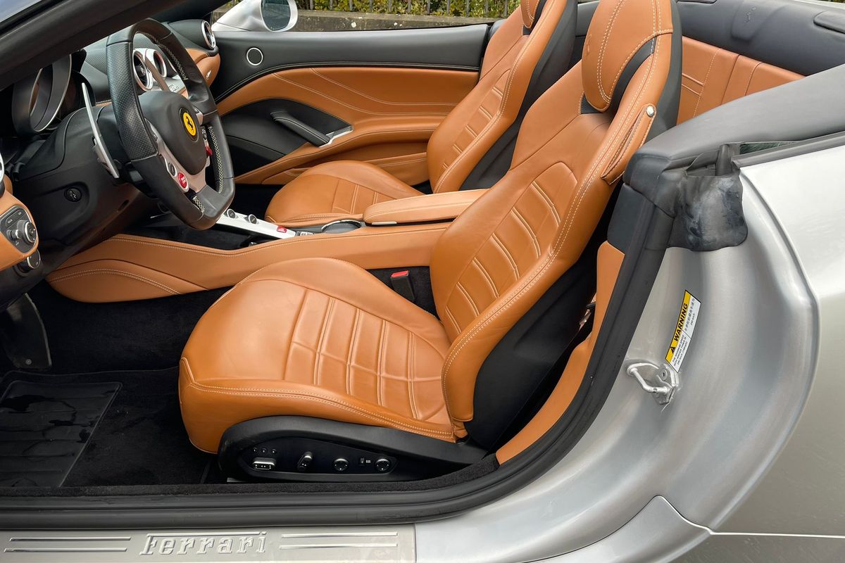 Ferrari California T