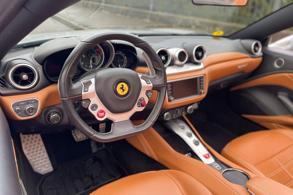 Ferrari California T
