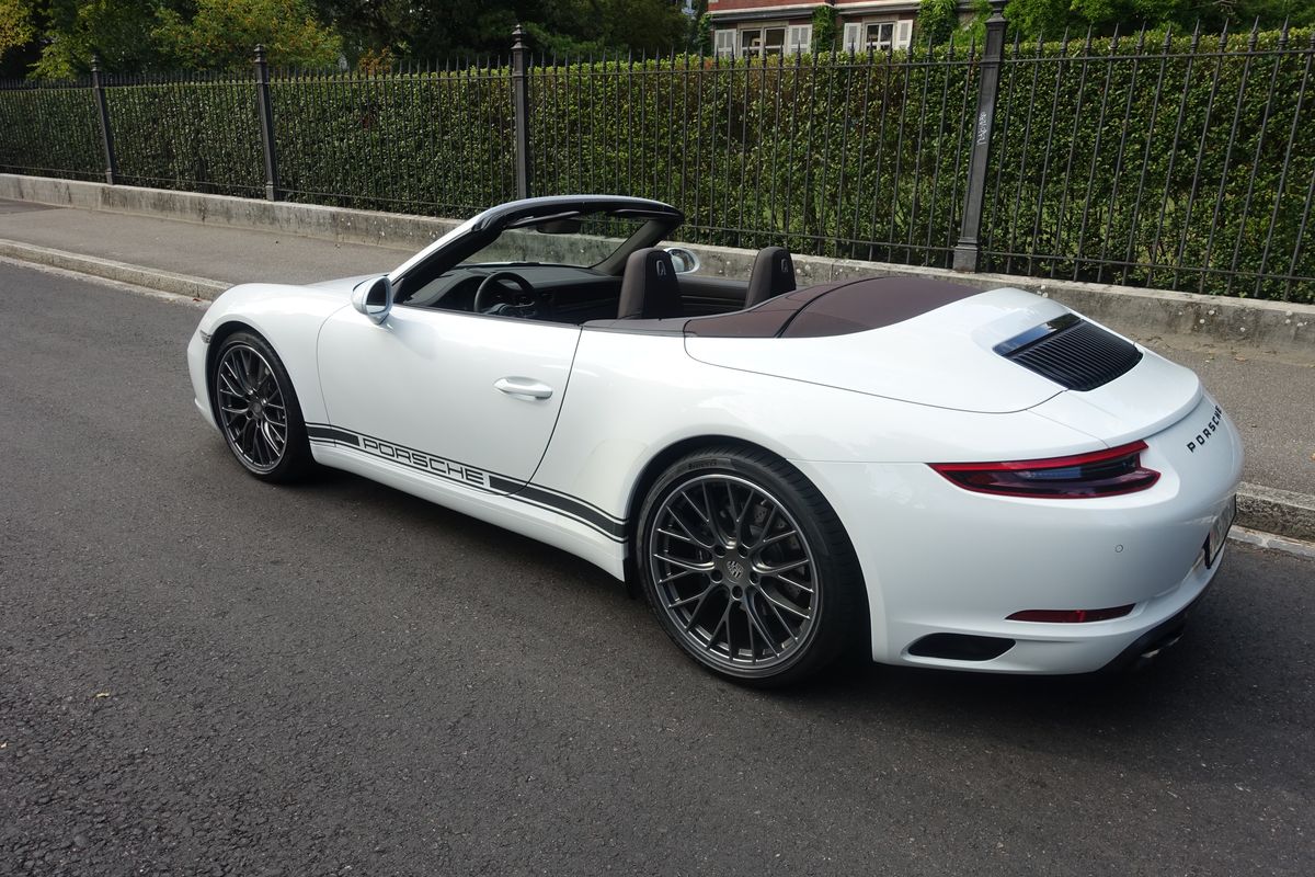 Porsche 911 Carrera Cabrio PDK
