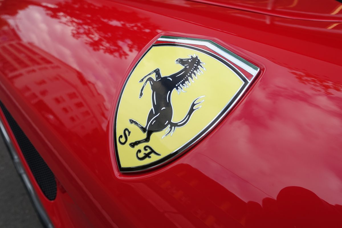 Ferrari California T