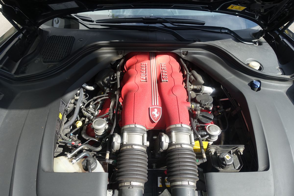 Ferrari California