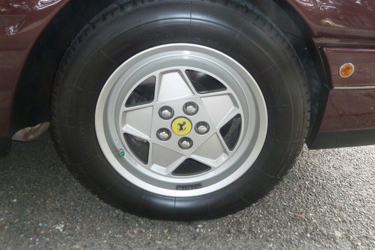 Ferrari 412