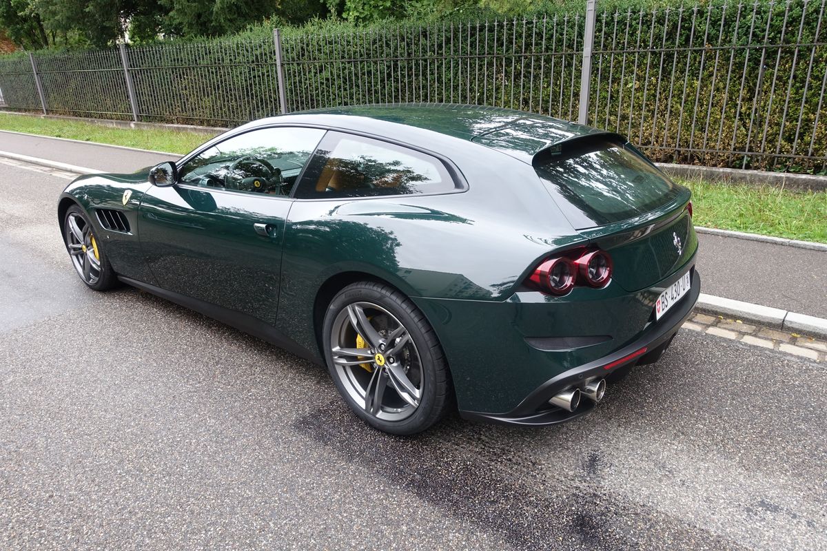 Ferrari GTC4 Lusso