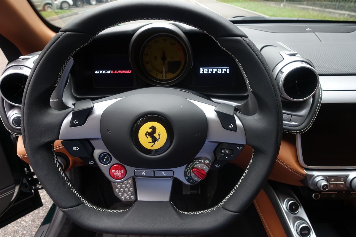 Ferrari GTC4 Lusso