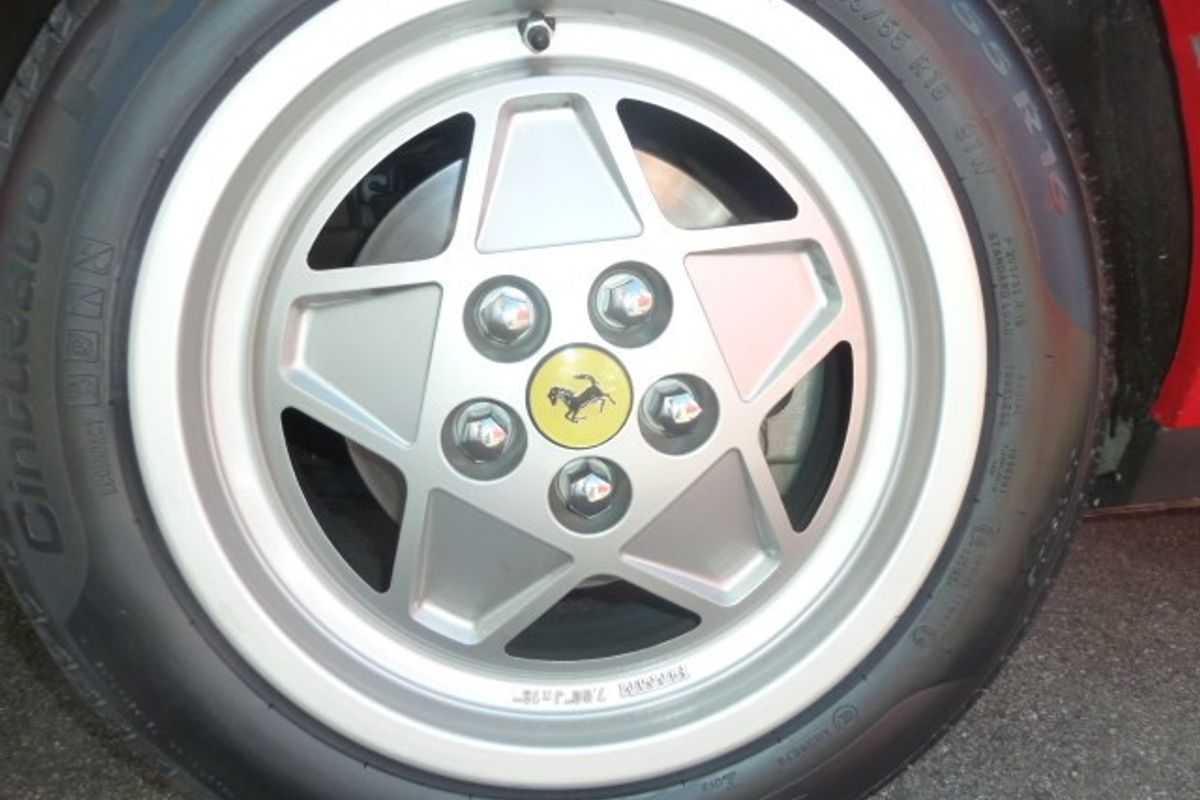 Ferrari 328 GTS