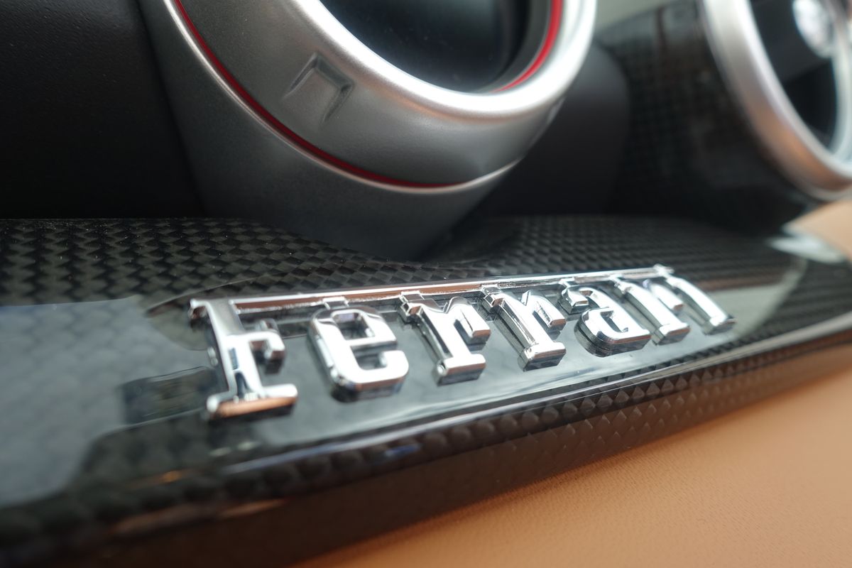 Ferrari California T