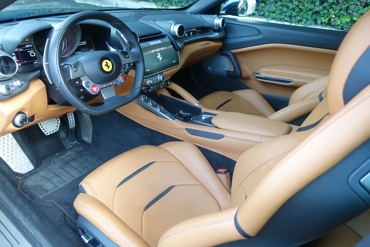 Ferrari GTC4 Lusso