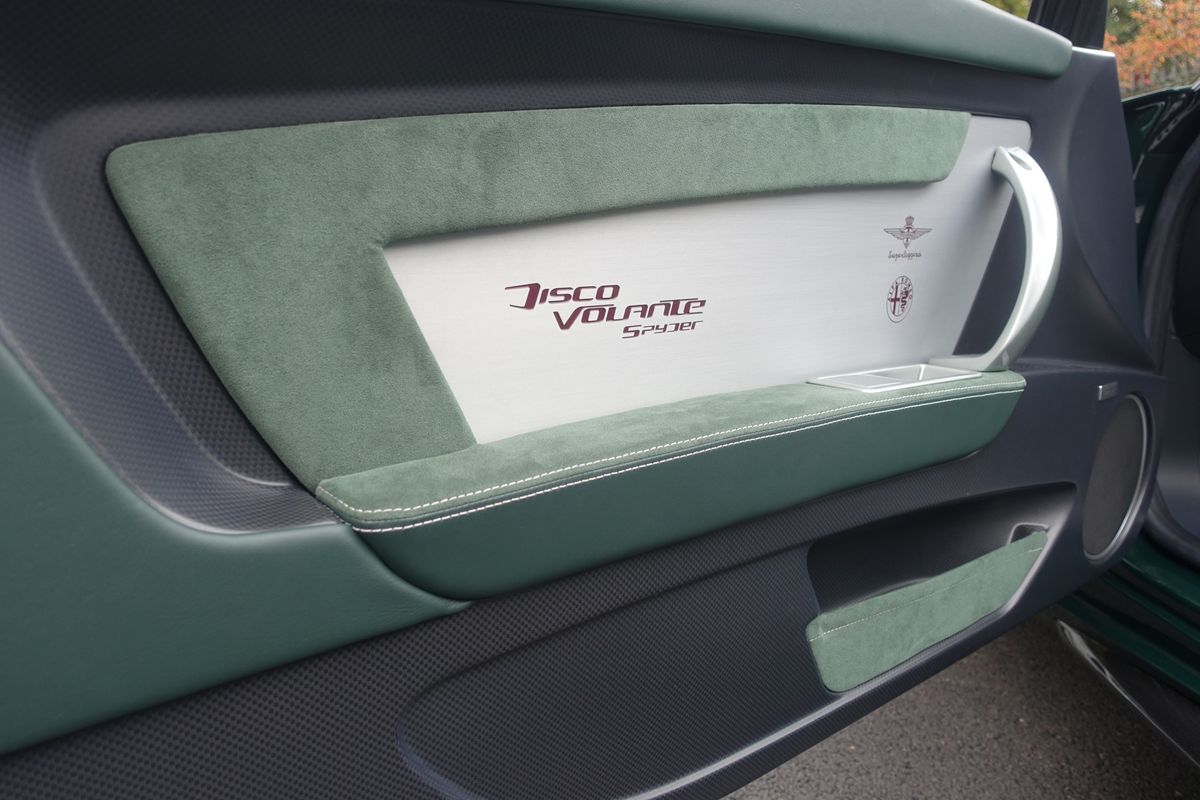 Touring Superleggera Disco Volante Spyder