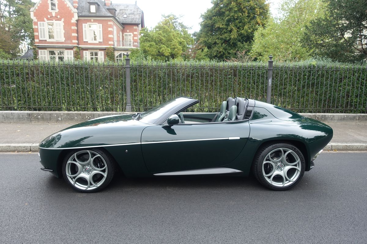 Touring Superleggera Disco Volante Spyder