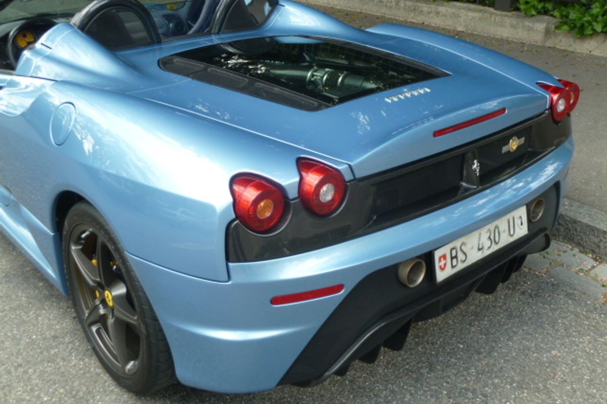 Ferrari 430 Scuderia Spider 16M