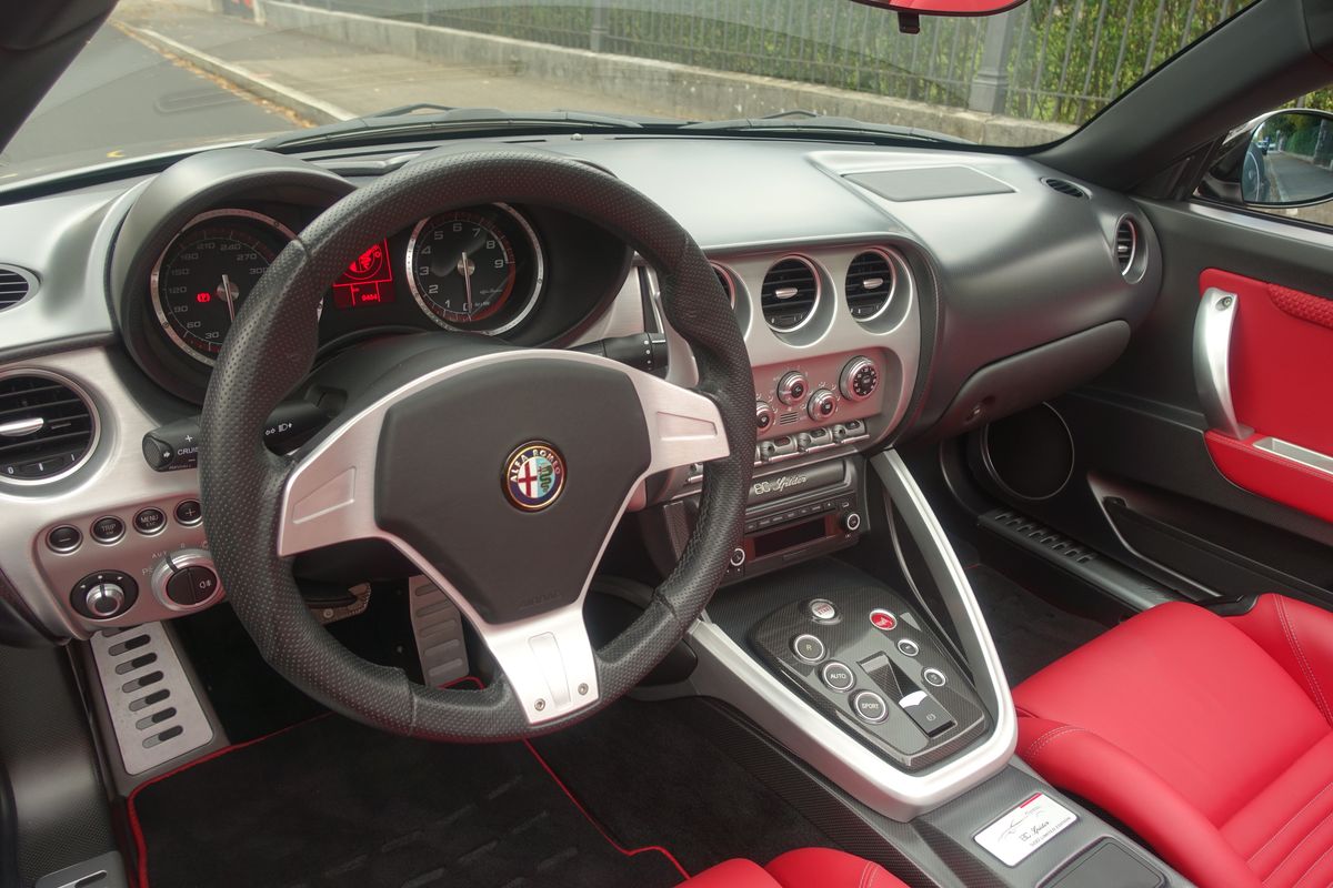 Alfa Romeo 8C Spider