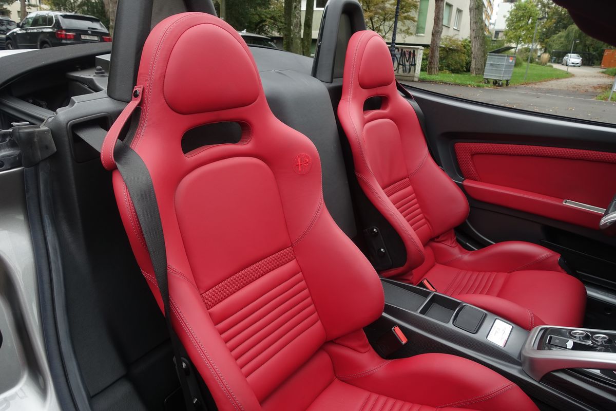 Alfa Romeo 8C Spider