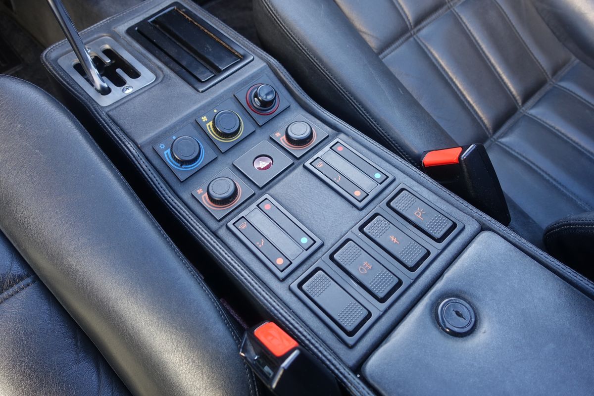 Ferrari 328 GTS