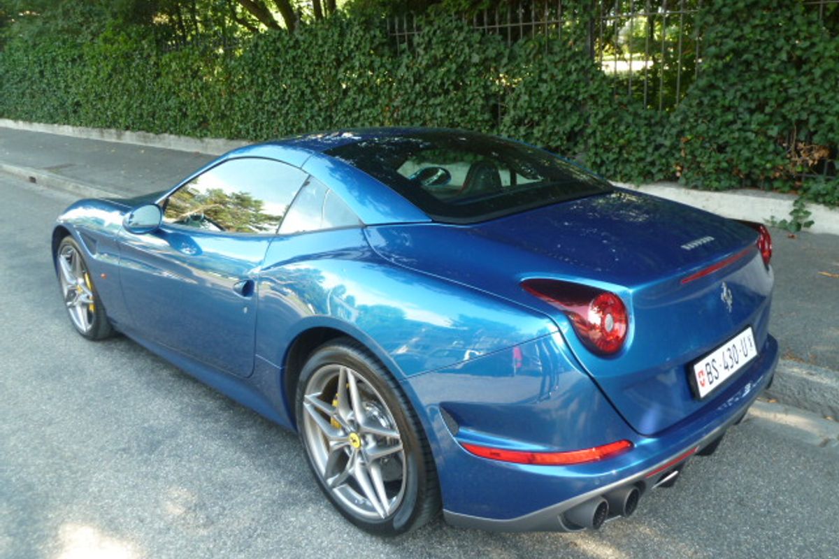 Ferrari California T