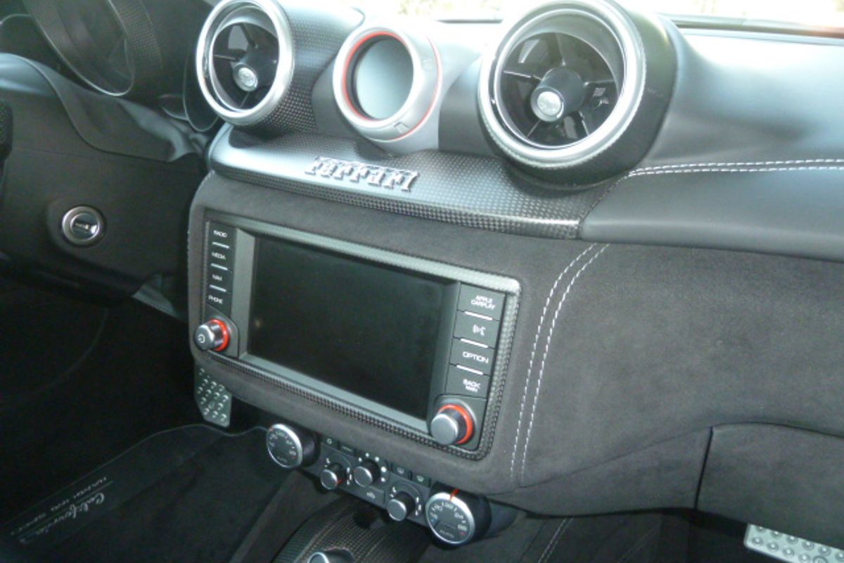 Ferrari California T