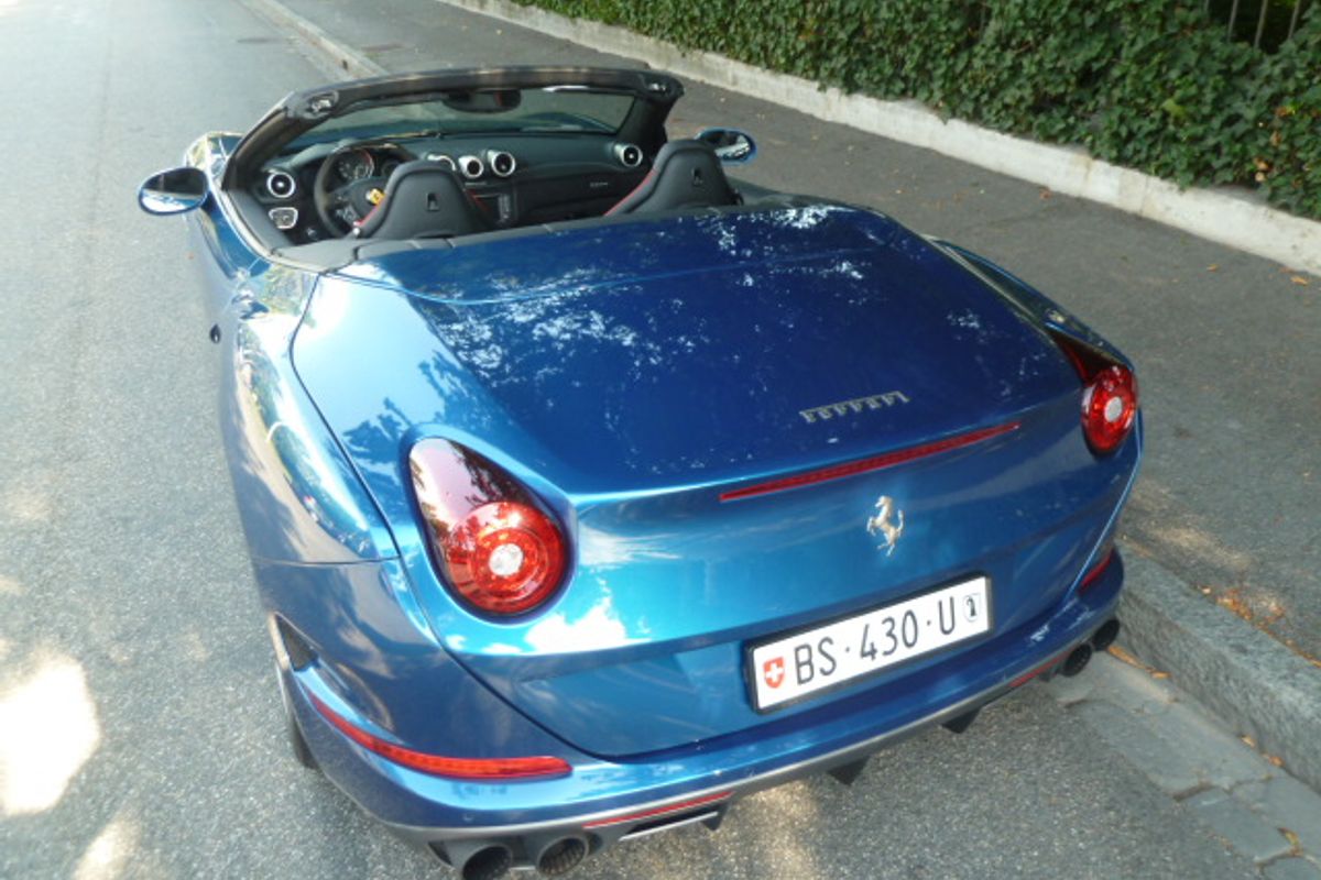 Ferrari California T