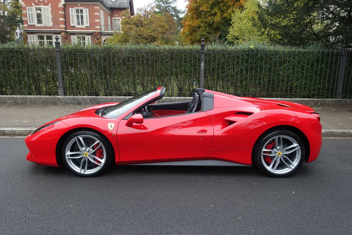 Ferrari 488 Spider