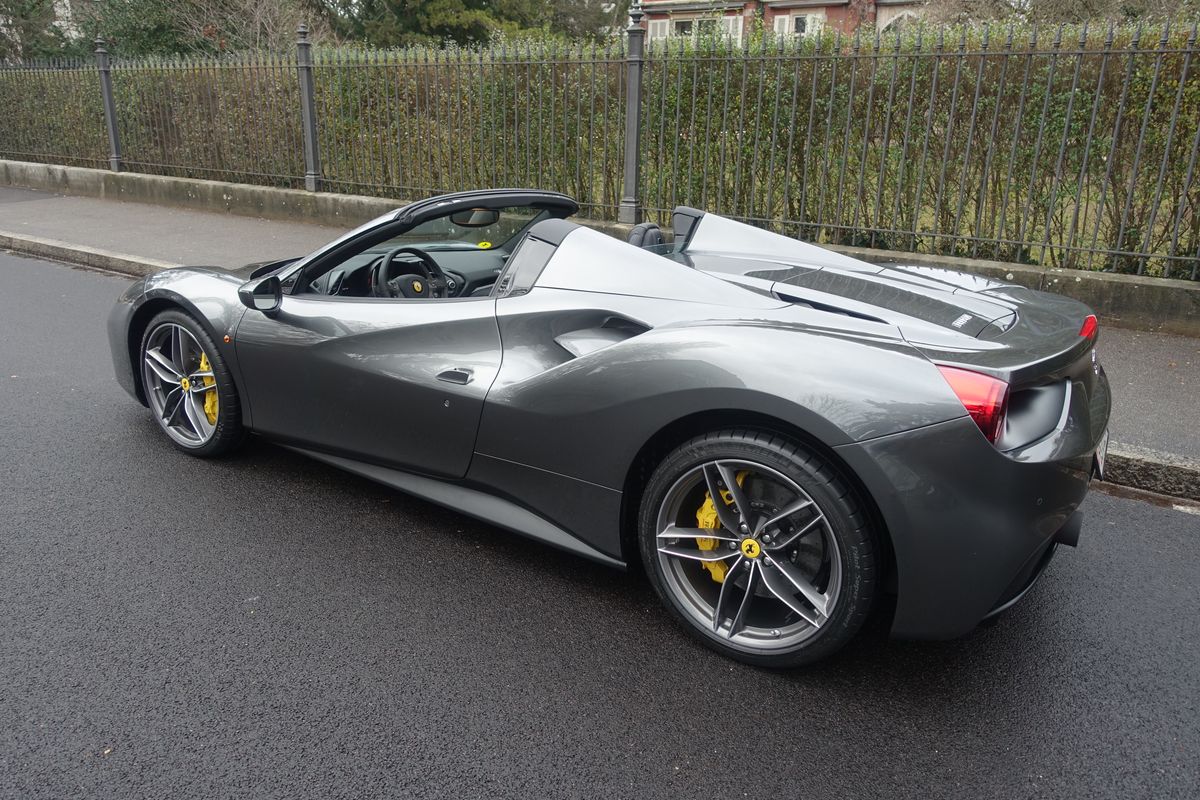 Ferrari 488 Spider