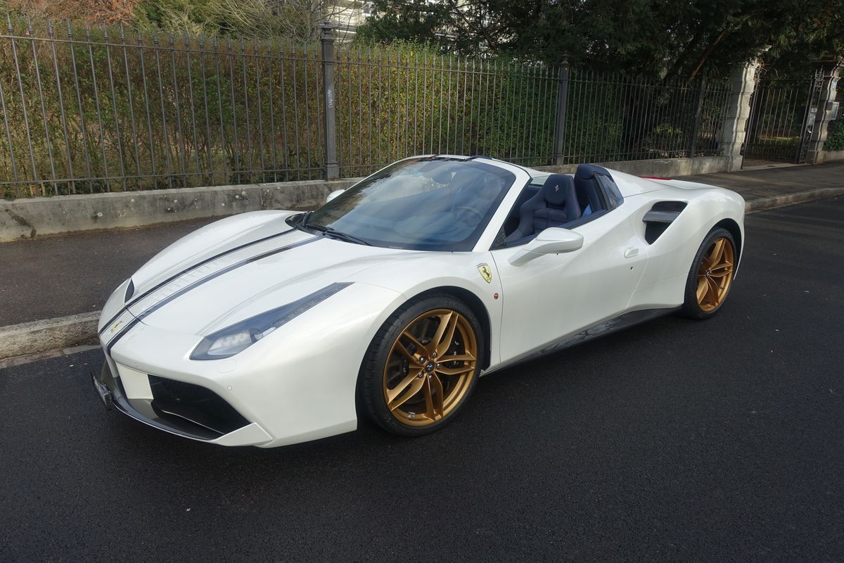 Ferrari 488 Spider
