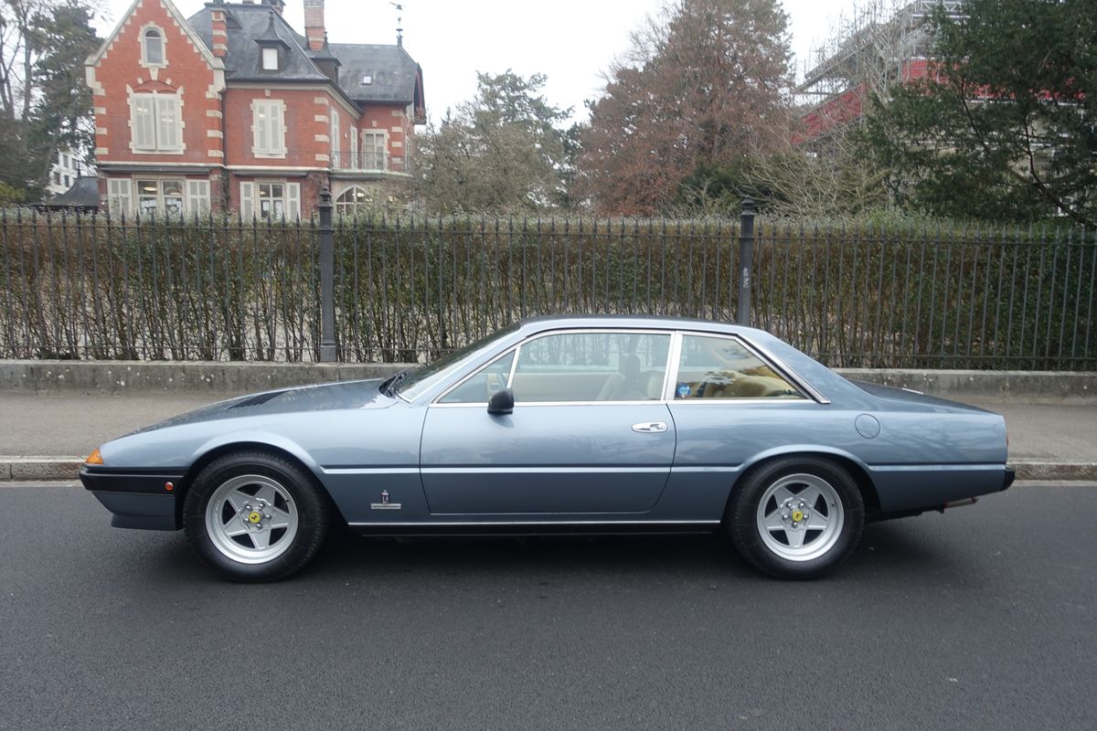 Ferrari 400i Manuale