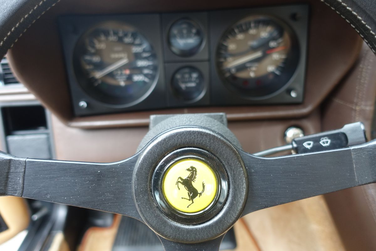 Ferrari 400i Manuale