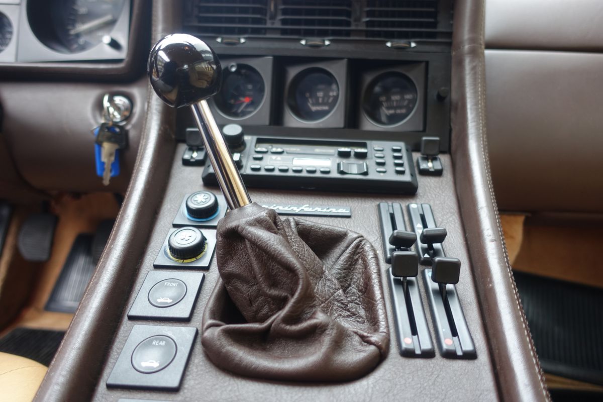 Ferrari 400i Manuale